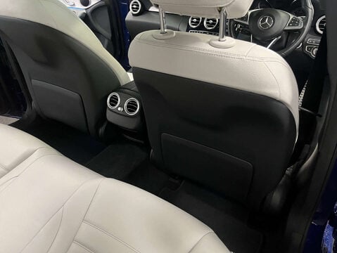 Mercedes-Benz C Class 3.0 AMG C 43 Premium 4Matic Auto 4WD 4dr 46
