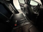 Volvo V40 2.0 V40 R-Design Pro D3 Auto 5dr 54