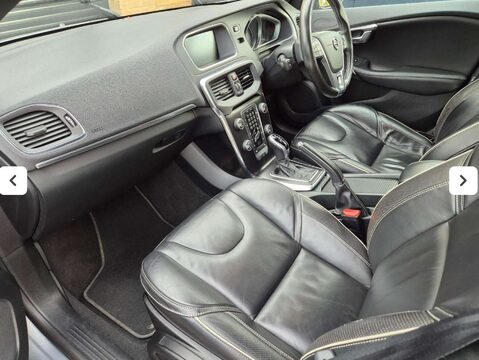Volvo V40 2.0 V40 R-Design Pro D3 Auto 5dr 5