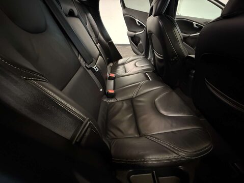 Volvo V40 2.0 V40 R-Design Pro D3 Auto 5dr 20