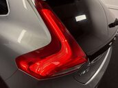 Volvo V40 2.0 V40 R-Design Pro D3 Auto 5dr 47