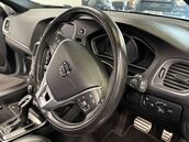 Volvo V40 2.0 V40 R-Design Pro D3 Auto 5dr 44