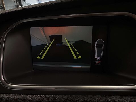 Volvo V40 2.0 V40 R-Design Pro D3 Auto 5dr 39