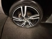 Volvo V40 2.0 V40 R-Design Pro D3 Auto 5dr 35
