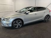 Volvo V40 2.0 V40 R-Design Pro D3 Auto 5dr 2