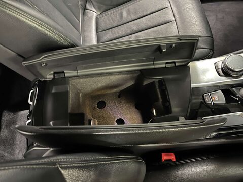 BMW 5 Series 2.0 520d SE Auto 5dr 29