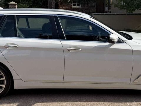 BMW 5 Series 2.0 520d SE Auto 5dr 2