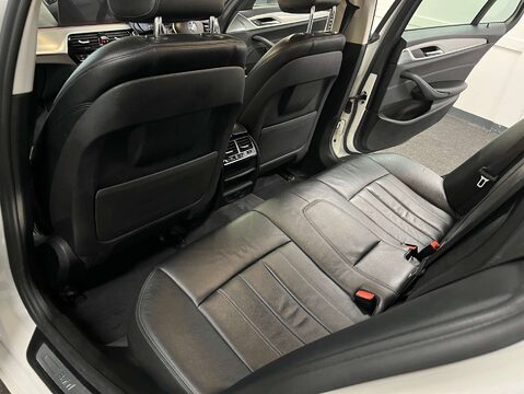 BMW 5 Series 2.0 520d SE Auto 5dr 46