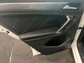 Volkswagen Tiguan 2.0 Tiguan R-Line TDI BlueMotion Technology 4Motion Semi-Auto 4WD 5dr 39