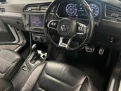 Volkswagen Tiguan 2.0 Tiguan R-Line TDI BlueMotion Technology 4Motion Semi-Auto 4WD 5dr 16