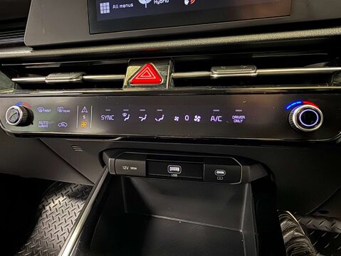 Kia Niro 1.6 Niro 2 HEV Semi-Auto 5dr 22