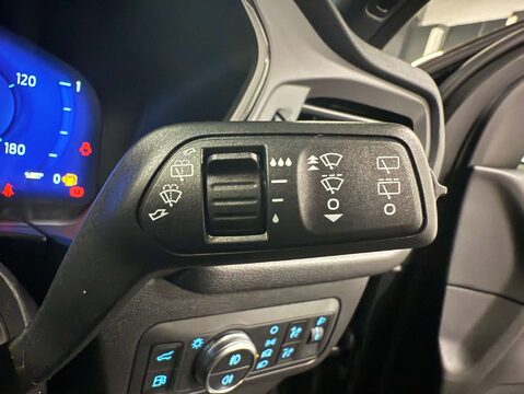 Ford Kuga 2.5 Kuga ST-Line PHEV CVT 5dr 18