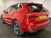 Volvo XC60 2.0 XC60 R-Design T8 PHEV AWD Auto 4WD 5dr 3