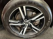 Volvo XC60 2.0 XC60 R-Design T8 PHEV AWD Auto 4WD 5dr 10