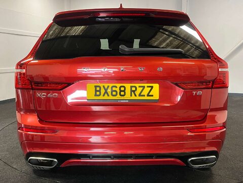 Volvo XC60 2.0 XC60 R-Design T8 PHEV AWD Auto 4WD 5dr 4