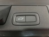 Volvo XC60 2.0 XC60 R-Design T8 PHEV AWD Auto 4WD 5dr 38