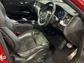 Volvo XC60 2.0 XC60 R-Design T8 PHEV AWD Auto 4WD 5dr 10