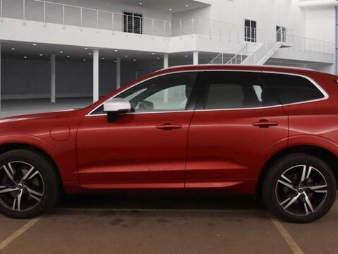 Volvo XC60 2.0 XC60 R-Design T8 PHEV AWD Auto 4WD 5dr 7