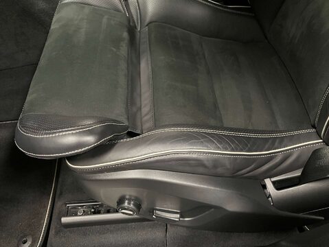 Volvo XC60 2.0 XC60 R-Design T8 PHEV AWD Auto 4WD 5dr 47