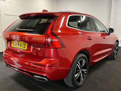 Volvo XC60 2.0 XC60 R-Design T8 PHEV AWD Auto 4WD 5dr 5