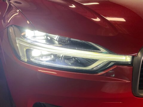 Volvo XC60 2.0 XC60 R-Design T8 PHEV AWD Auto 4WD 5dr 52