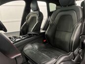 Volvo XC60 2.0 XC60 R-Design T8 PHEV AWD Auto 4WD 5dr 46