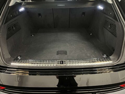 Audi E-Tron e-tron Technik 50 Quattro 4WD 5dr 39