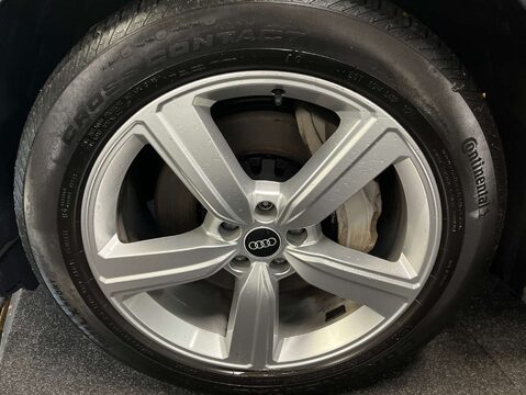 Audi E-Tron e-tron Technik 50 Quattro 4WD 5dr 55