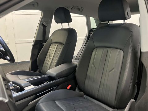 Audi E-Tron e-tron Technik 50 Quattro 4WD 5dr 50