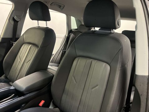 Audi E-Tron e-tron Technik 50 Quattro 4WD 5dr 53