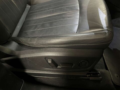 Audi E-Tron e-tron Technik 50 Quattro 4WD 5dr 14