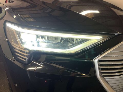 Audi E-Tron e-tron Technik 50 Quattro 4WD 5dr 56