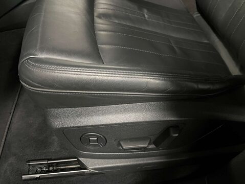 Audi E-Tron e-tron Technik 50 Quattro 4WD 5dr 50