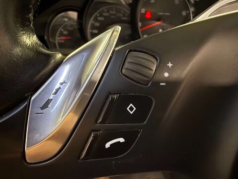 Porsche Panamera 3.6 Panamera V6 4 Semi-Auto 4WD 5dr 18