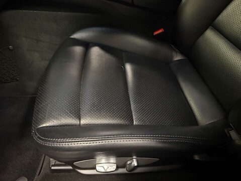 Porsche Panamera 3.6 Panamera V6 4 Semi-Auto 4WD 5dr 47