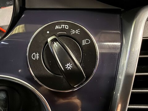 Porsche Panamera 3.6 Panamera V6 4 Semi-Auto 4WD 5dr 20