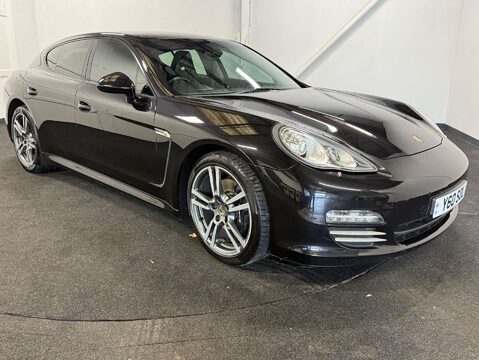 Porsche Panamera 3.6 Panamera V6 4 Semi-Auto 4WD 5dr 6