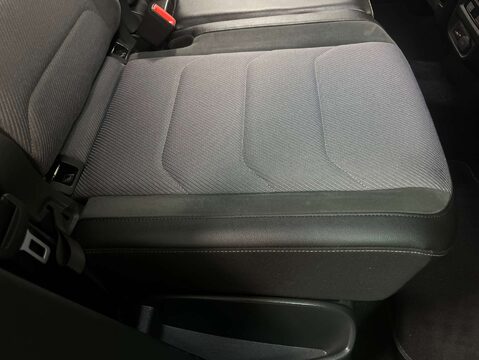 Volkswagen Tiguan 2.0 Tiguan R-Line TDI 4Motion DSG 4WD 5dr 31