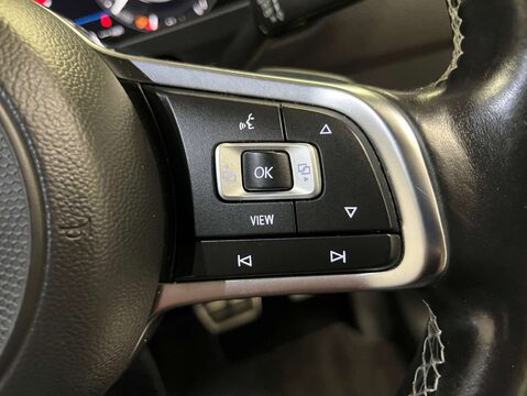 Volkswagen Tiguan 2.0 Tiguan R-Line TDI 4Motion DSG 4WD 5dr 20