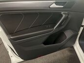 Volkswagen Tiguan 2.0 Tiguan R-Line TDI 4Motion DSG 4WD 5dr 45