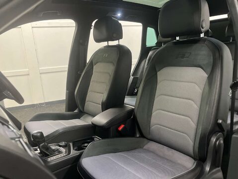 Volkswagen Tiguan 2.0 Tiguan R-Line TDI 4Motion DSG 4WD 5dr 46