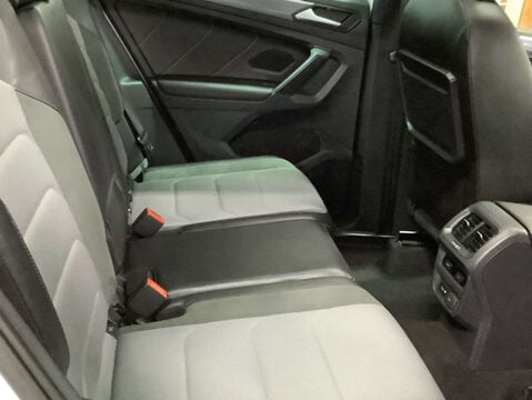 Volkswagen Tiguan 2.0 Tiguan R-Line TDI 4Motion Semi-Auto 4WD 5dr 11