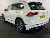Volkswagen Tiguan 2.0 Tiguan R-Line TDI 4Motion DSG 4WD 5dr 3