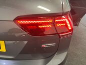 Volkswagen Tiguan 2.0 Tiguan R-Line TSi BlueMotion Technology 4Motion DSG 4WD 5dr 56