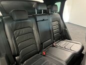 Volkswagen Tiguan 2.0 Tiguan R-Line TSi BlueMotion Technology 4Motion DSG 4WD 5dr 31