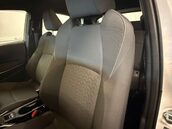 Toyota Corolla 1.8 Corolla Icon Tech VVTi HEV CVT 5dr 44