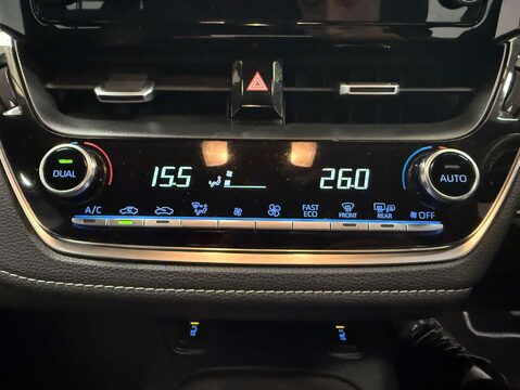 Toyota Corolla 1.8 Corolla Icon Tech VVTi HEV CVT 5dr 24