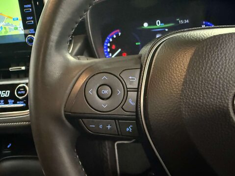 Toyota Corolla 1.8 Corolla Icon Tech VVTi HEV CVT 5dr 17