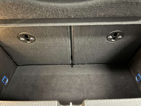 Vauxhall Adam 1.2 Adam Energised 3dr 30