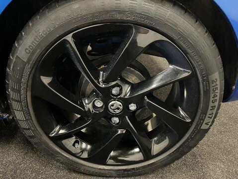 Vauxhall Adam 1.2 Adam Energised 3dr 32